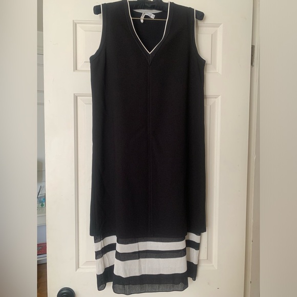 VINCE sleeveless dress - Picture 5 of 7